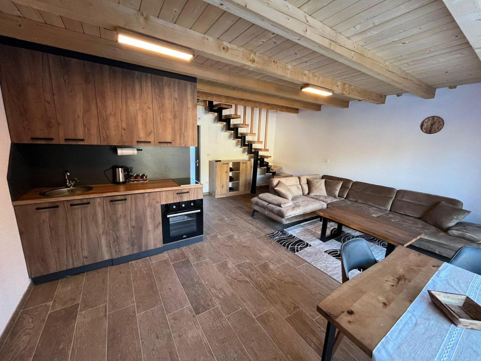 Bujtinat Lisa Apartamento Bogë Exterior foto
