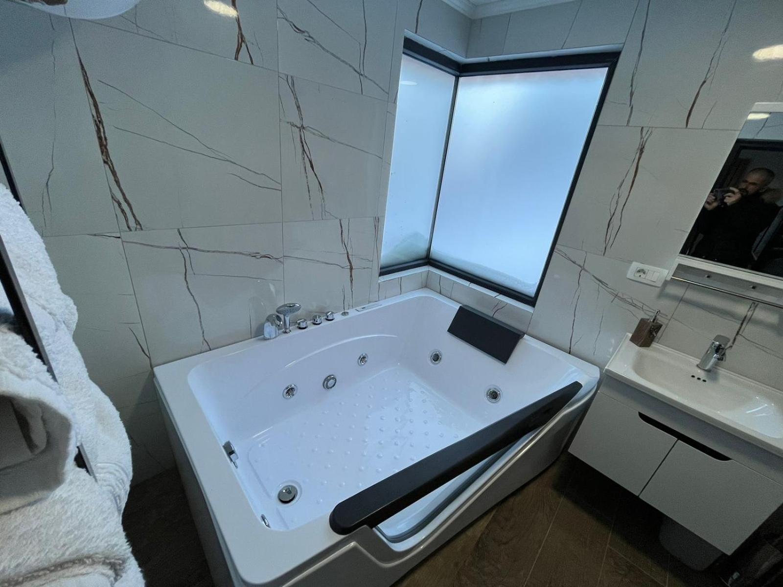Bujtinat Lisa Apartamento Bogë Exterior foto